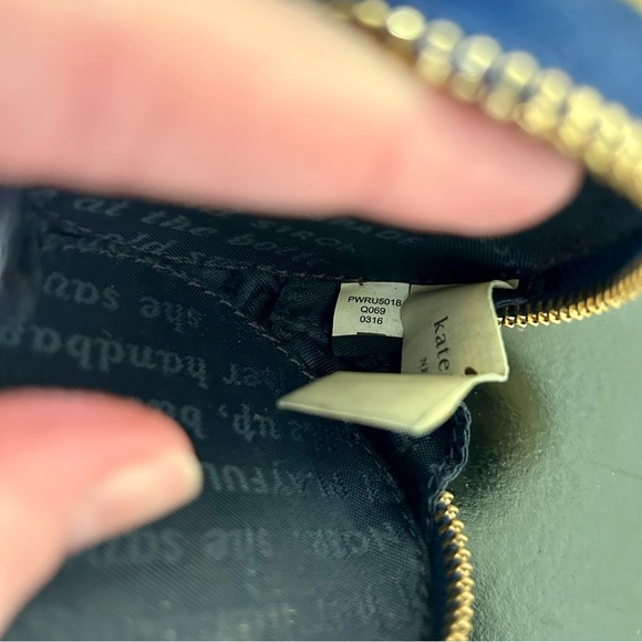 Kate Spade Expand Your Horizons around Coin Purse - Picture 11 of 17